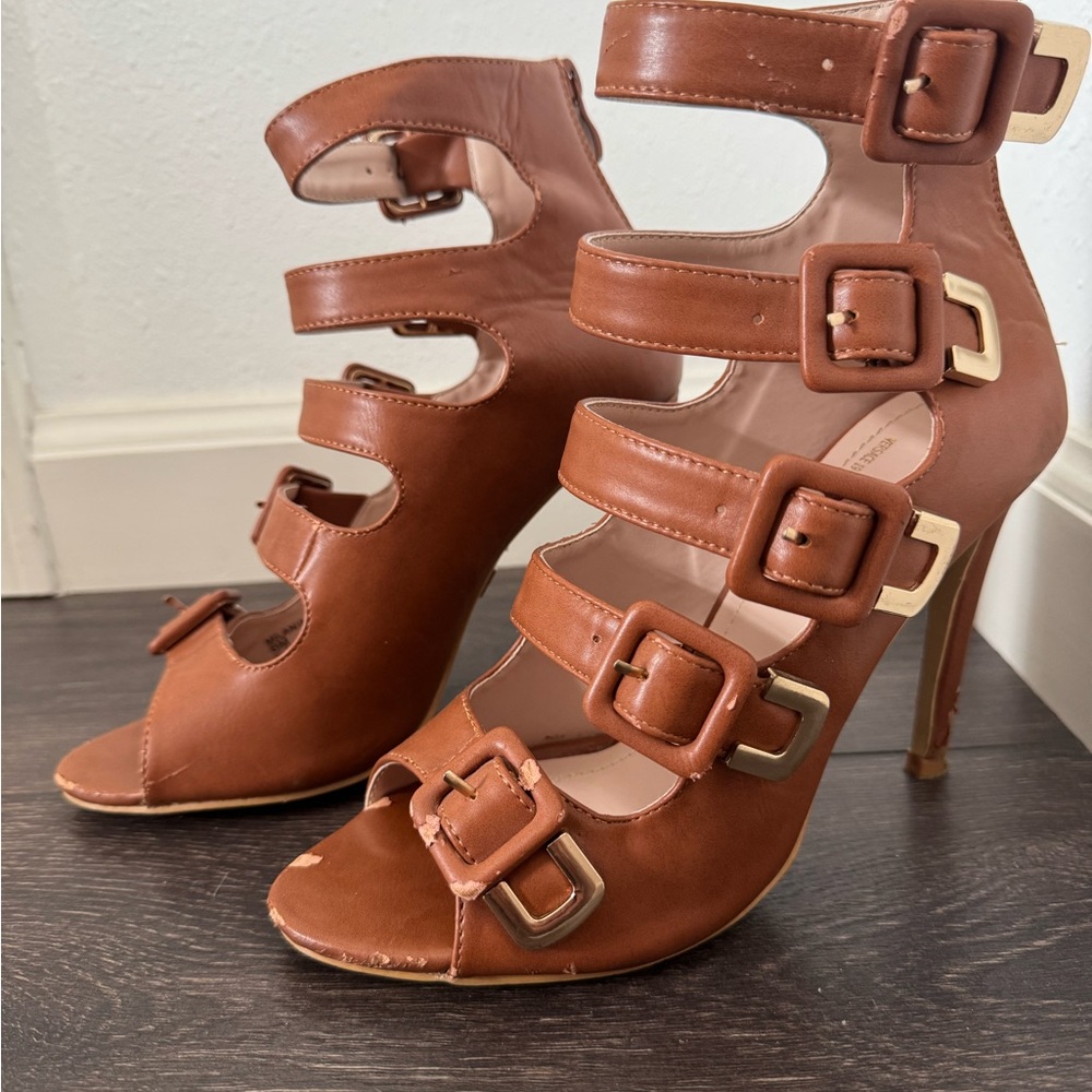 Flawed Gem – Versace 19.69 Brown Buckle Strap Heels Made in Italy Size 6